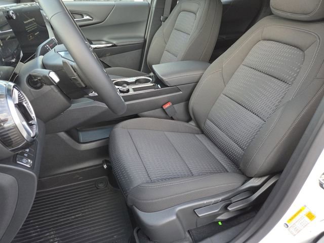 New 2026 Chevrolet Equinox LT w/ Safety and Technology Package image 30