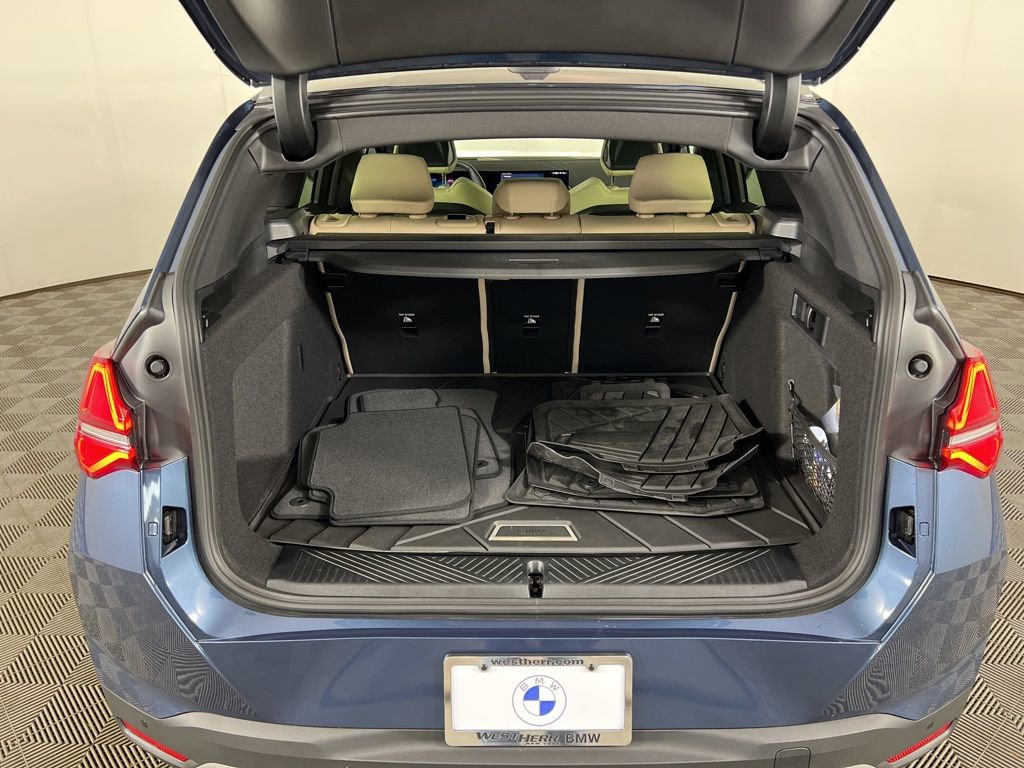 Used 2026 BMW X3 xDrive30 w/ Premium Package image 26