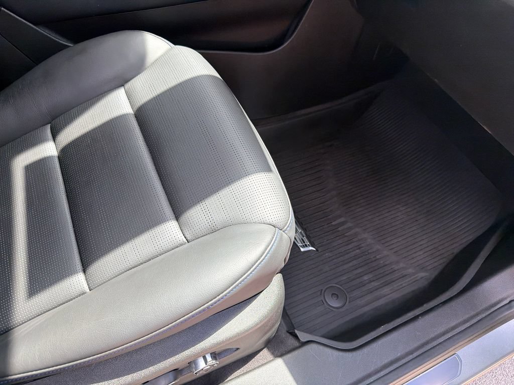 Certified 2024 Cadillac XT4 Sport AWD/4WD image 43