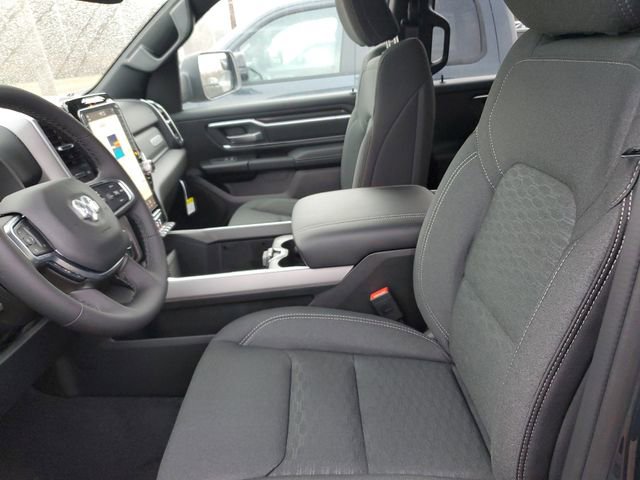 New 2026 RAM 1500 4x4 Crew Cab image 11