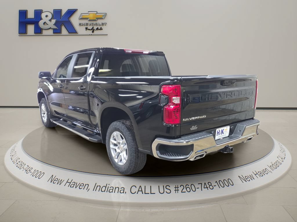 New 2026 Chevrolet Silverado 1500 LT w/ Z71 Off-Road Package AWD/4WD image 4