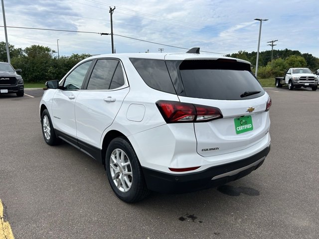 Used 2024 Chevrolet Equinox LT image 3