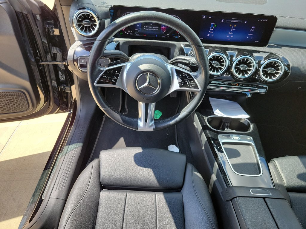 Used 2025 Mercedes-Benz CLA 250 4MATIC image 15