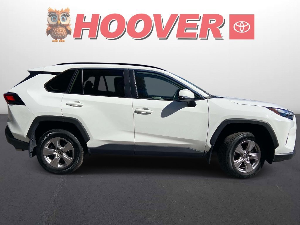 Used 2025 Toyota RAV4 XLE w/ Convenience Package FWD image 5