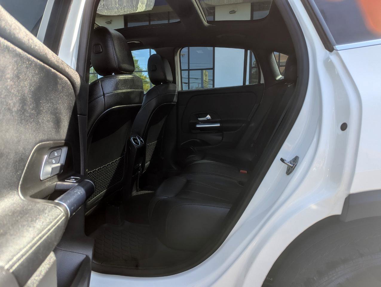 Used 2021 Mercedes-Benz GLA 250 4MATIC image 38