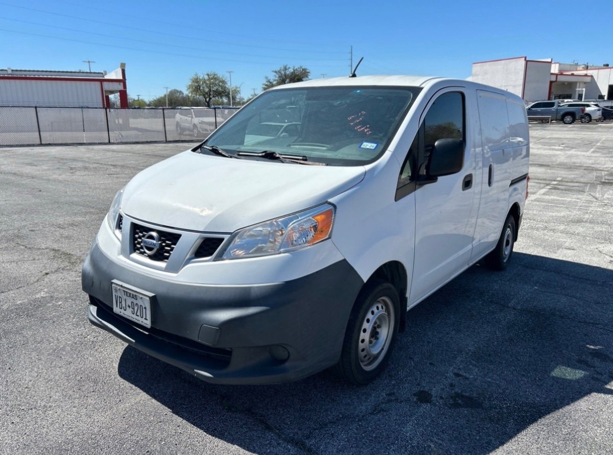 Used 2015 Nissan NV200 S w/ Cruise Control Package FWD image 1