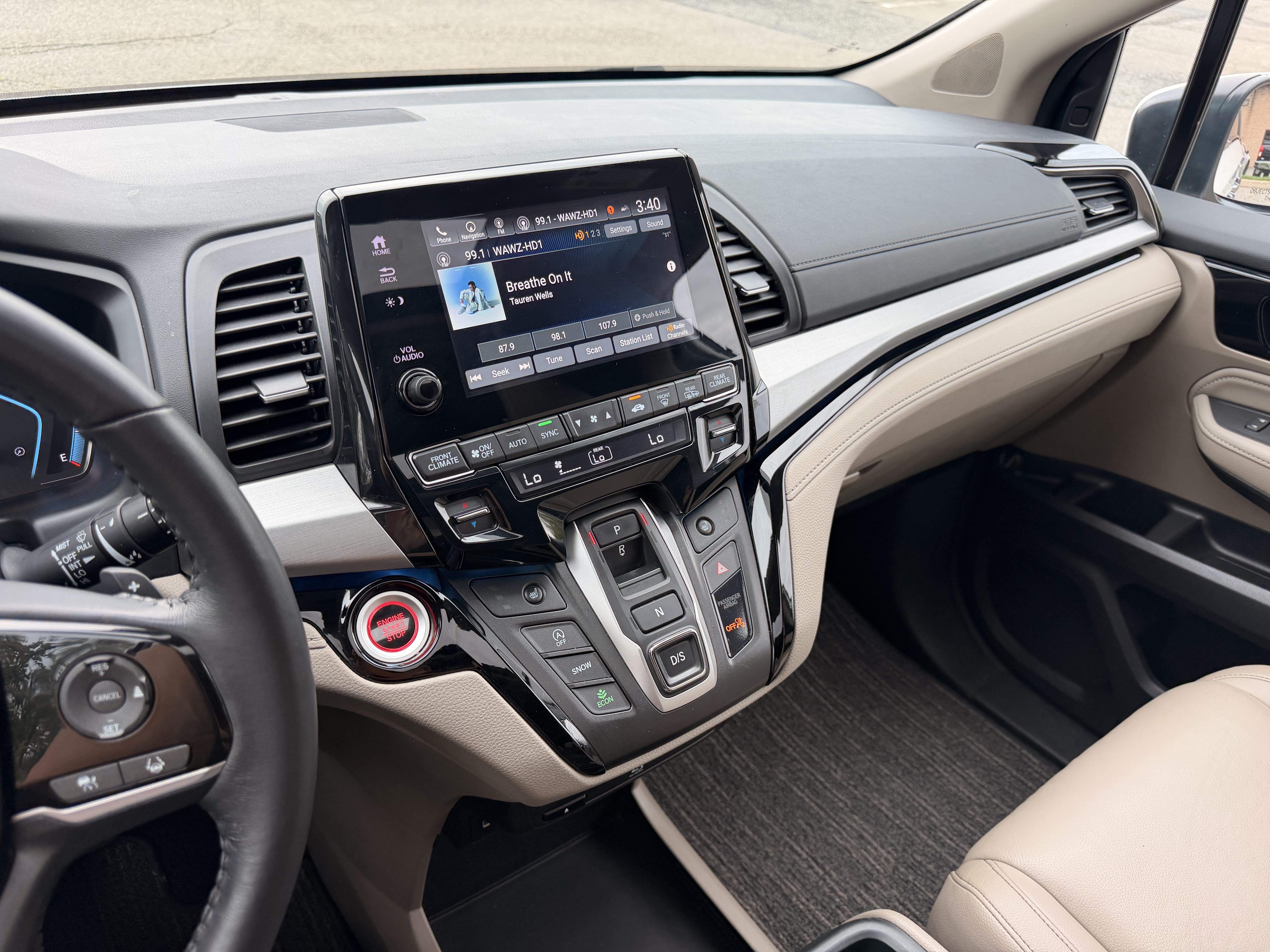 Certified 2024 Honda Odyssey Touring image 16