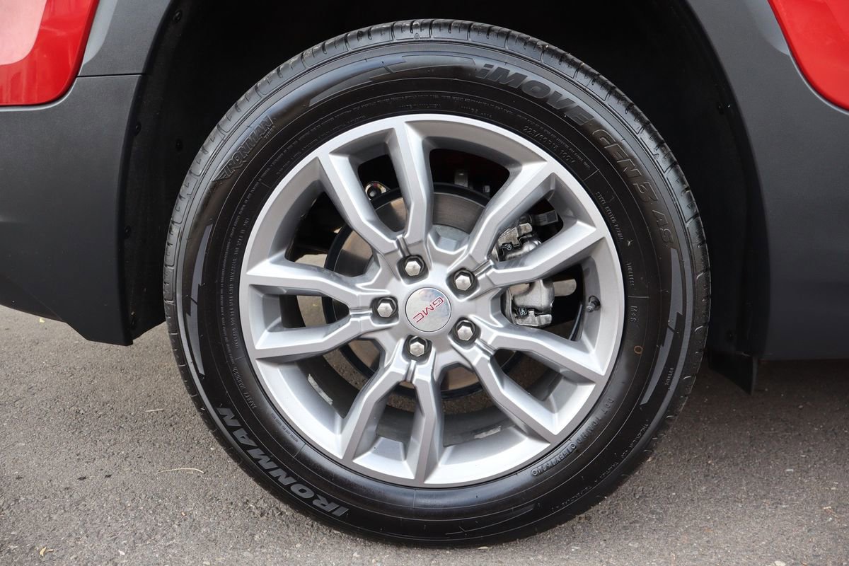 Used 2022 GMC Terrain SLT image 44