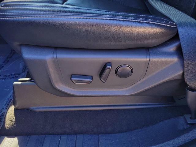 Used 2022 Ford F250 Lariat w/ Lariat Ultimate Package image 12