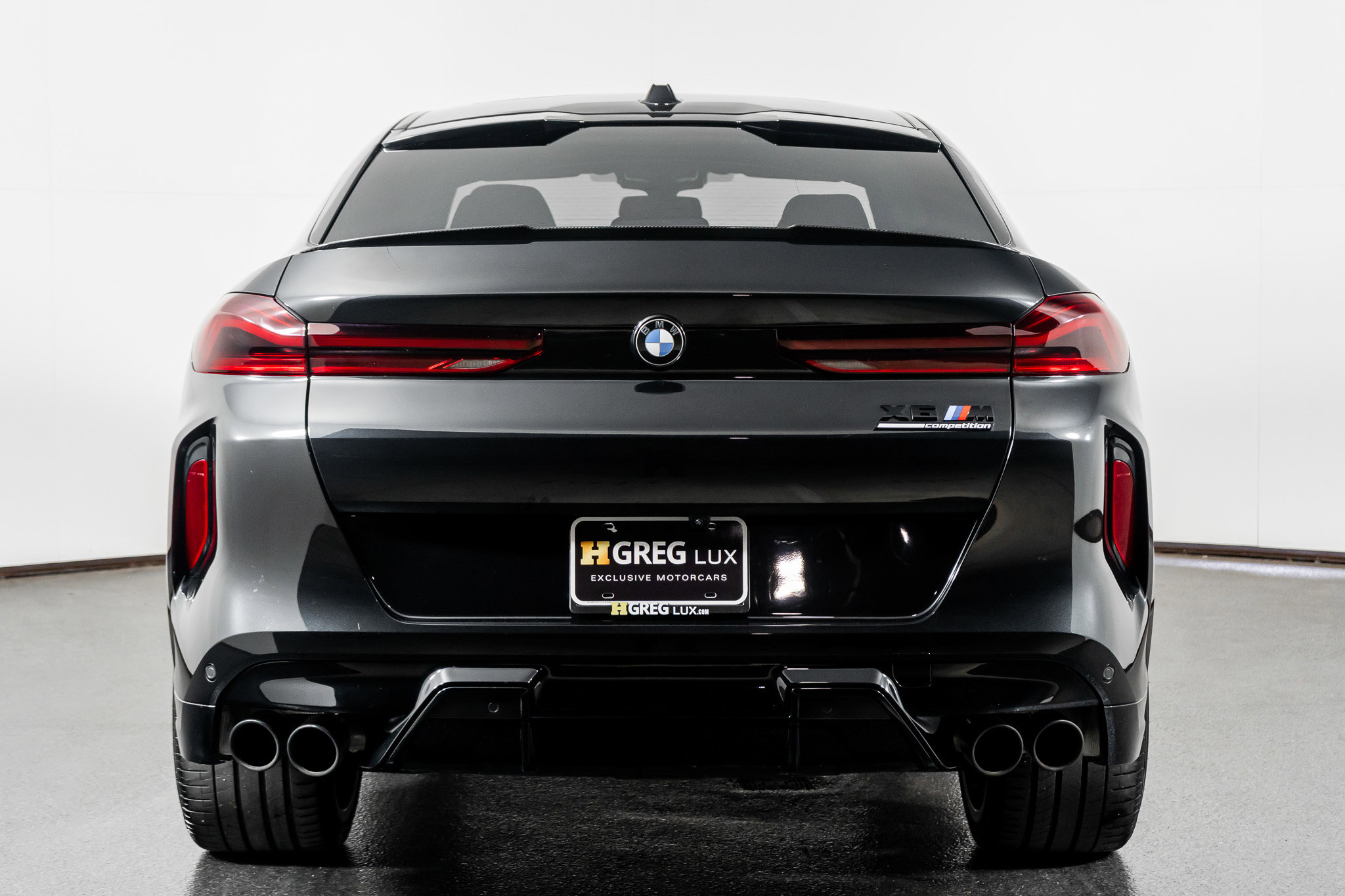 Used 2025 BMW X6 M Competition image 11