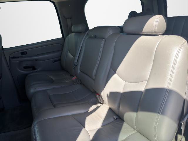 Used 2006 Chevrolet Suburban LT w/ Preferred Equipment Group AWD/4WD image 15