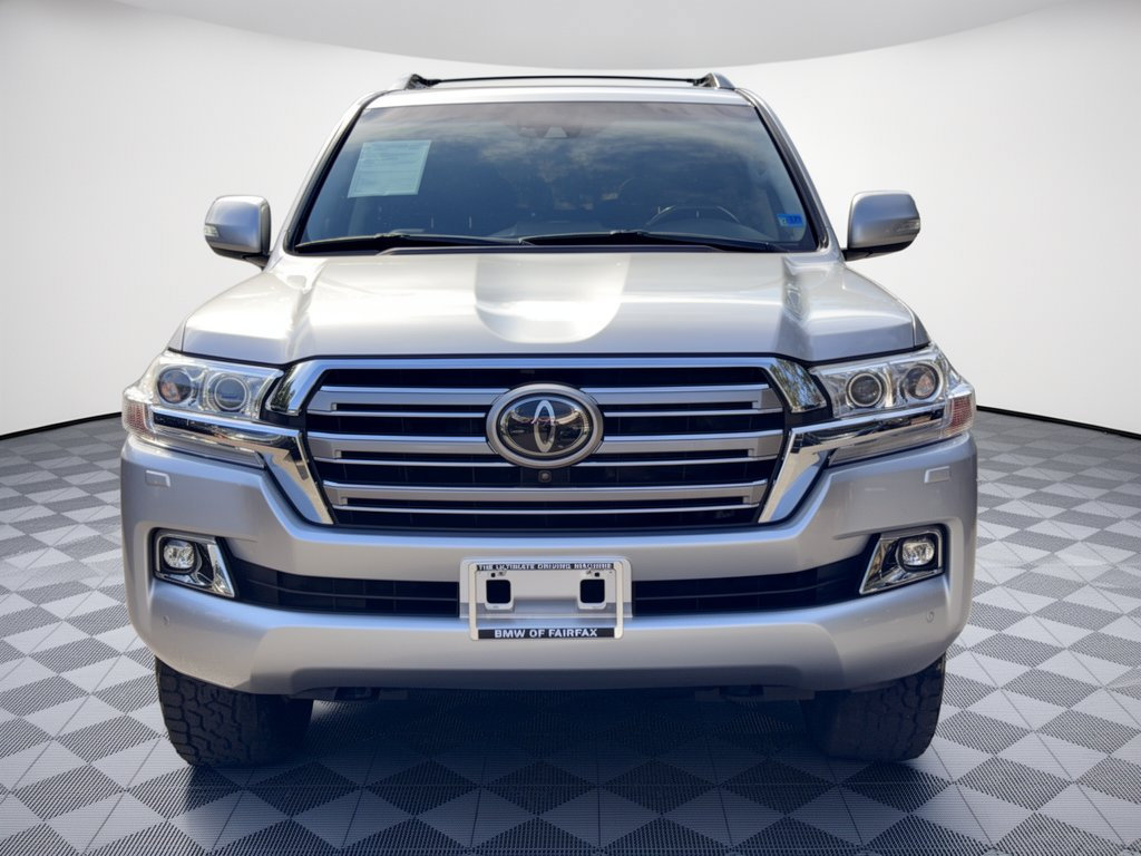 Used 2018 Toyota Land Cruiser AWD/4WD image 6