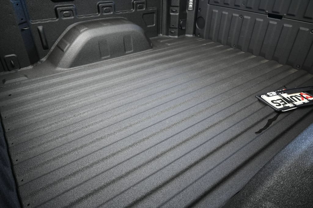 New 2026 Chevrolet Silverado 1500 ZR2 AWD/4WD image 13