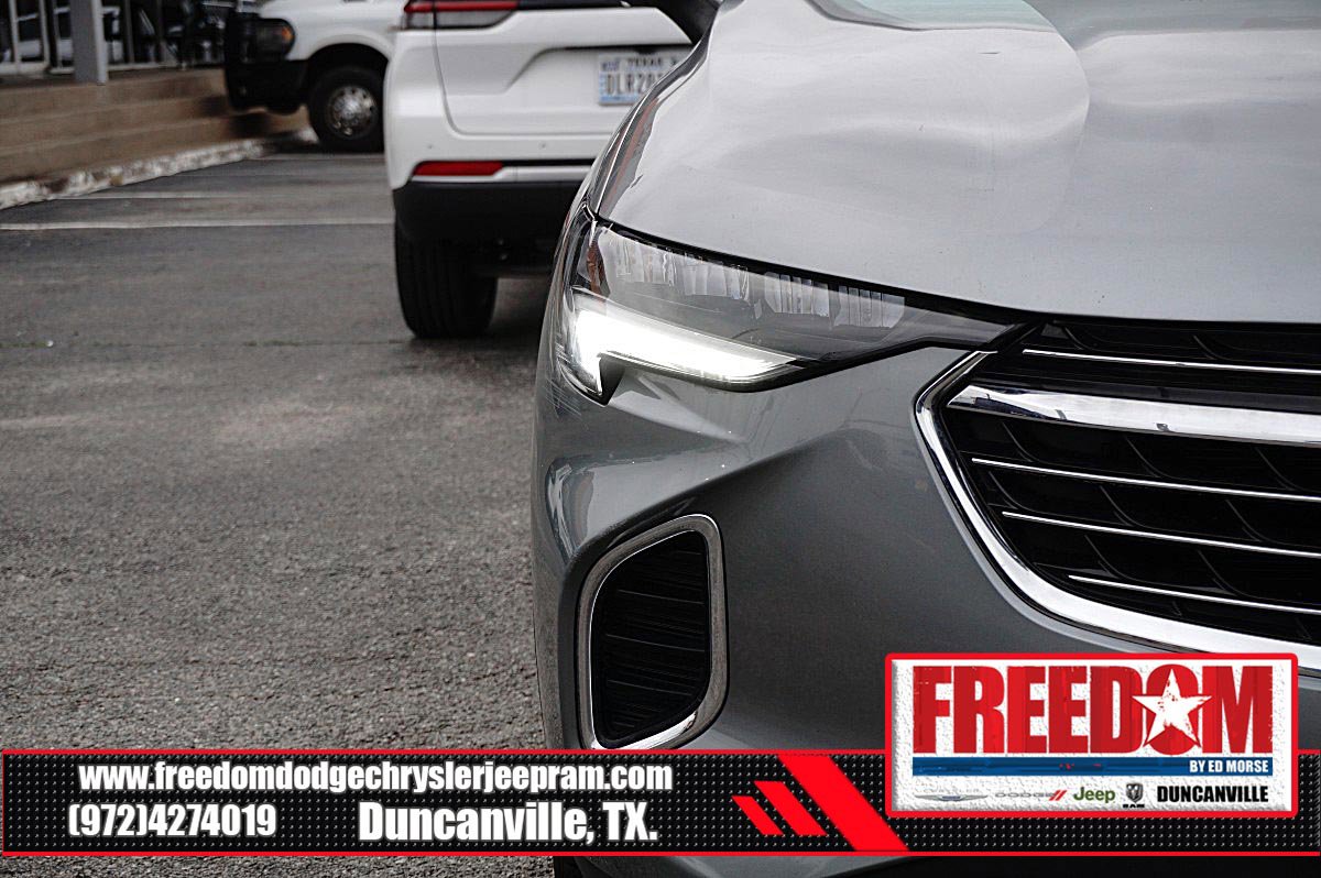 Used 2023 Buick Envision Essence AWD/4WD image 42