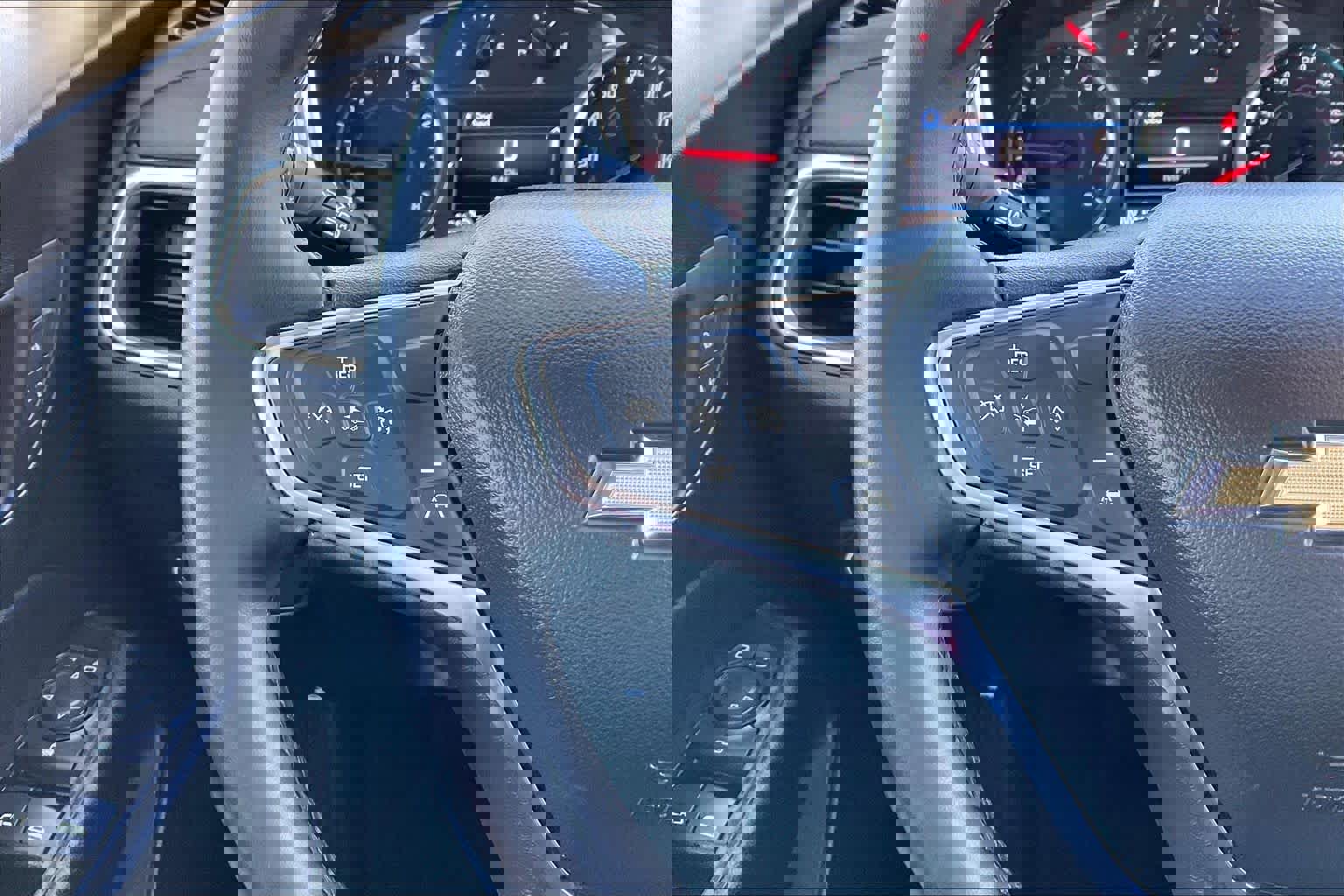 Used 2024 Chevrolet Equinox LT image 23