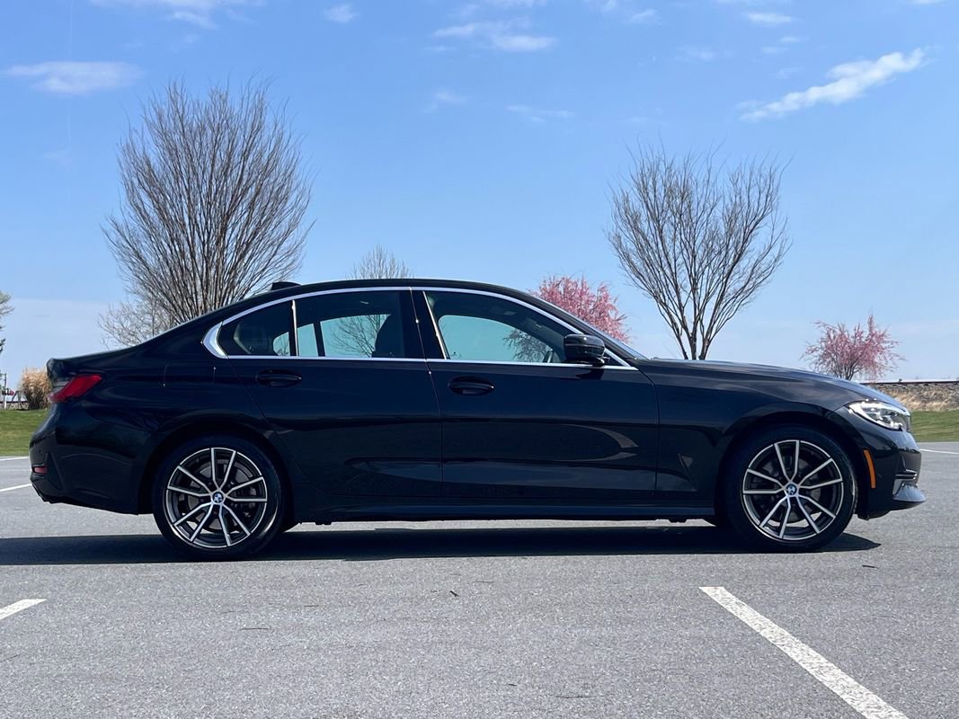 Used 2020 BMW 330i xDrive Sedan w/ Convenience Package AWD/4WD image 9