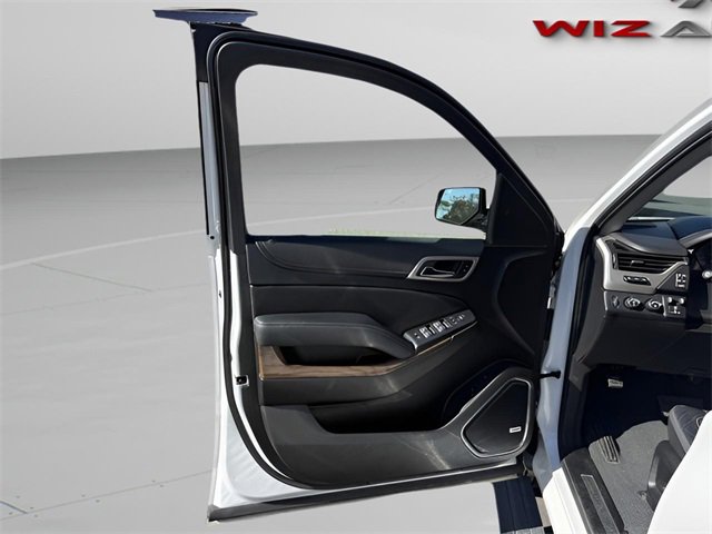 Used 2019 GMC Yukon Denali w/ Denali Ultimate Package image 13