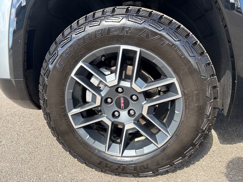 New 2026 GMC Terrain AT4 w/ Convenience Package III image 52
