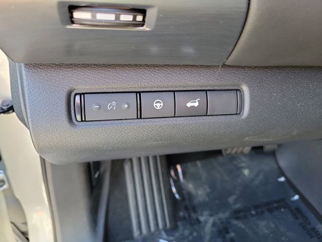 Used 2024 Nissan Pathfinder SL w/ SL Premium Package FWD image 12