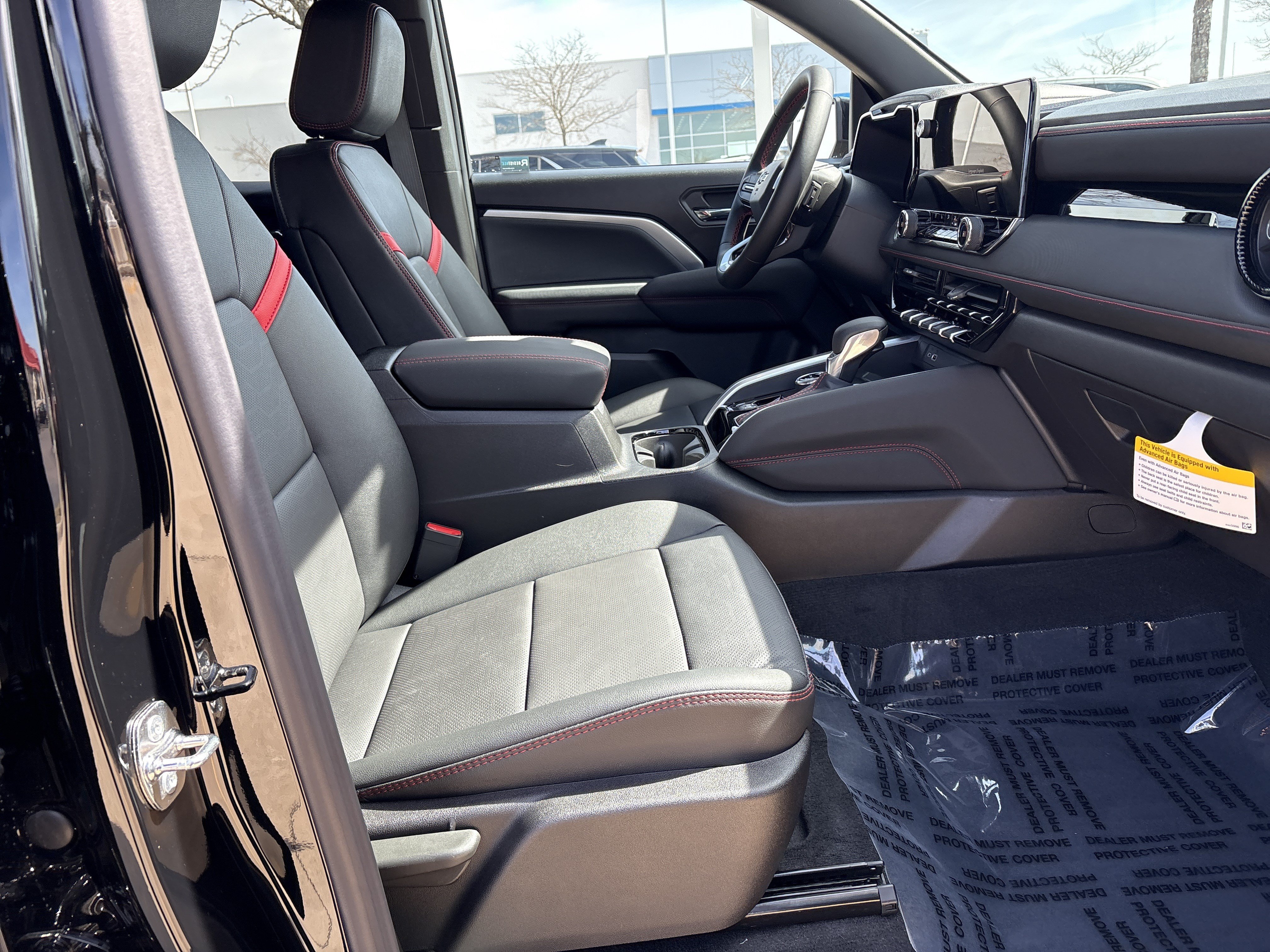 New 2026 Chevrolet Colorado Z71 w/ Midnight Edition AWD/4WD image 18