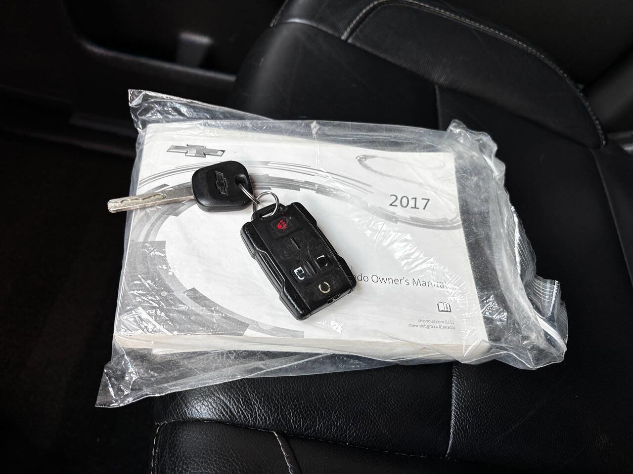 Used 2017 Chevrolet Silverado 1500 LT w/ All Star Edition image 39