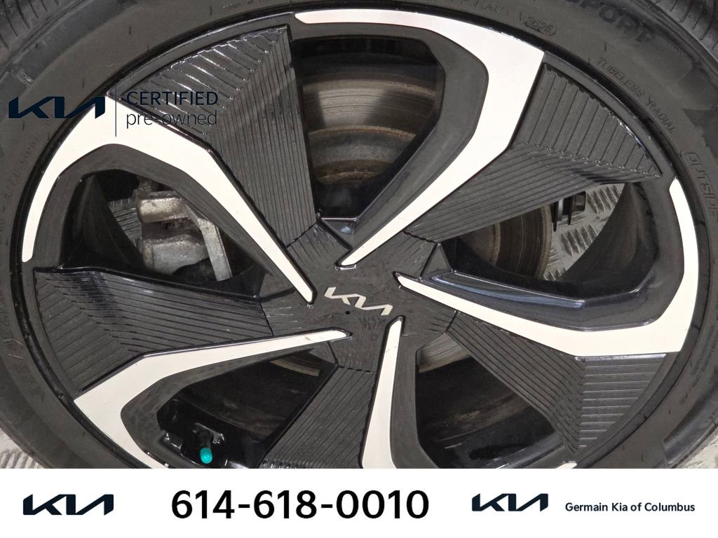 Certified 2023 Kia EV6 GT-Line AWD/4WD image 12
