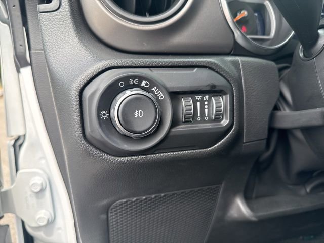 Used 2022 Jeep Wrangler Sport AWD/4WD image 20