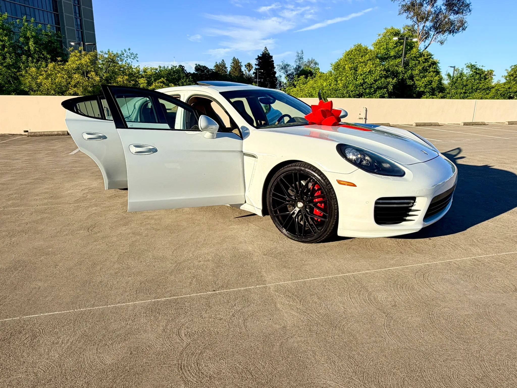 Used 2015 Porsche Panamera GTS AWD/4WD image 77
