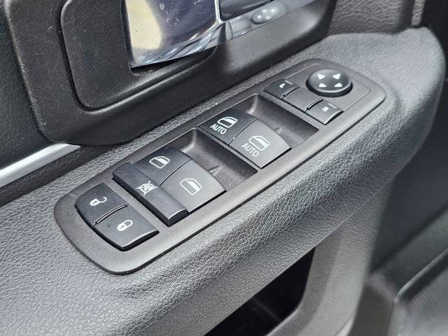 Used 2024 RAM 1500 Classic Warlock AWD/4WD image 22