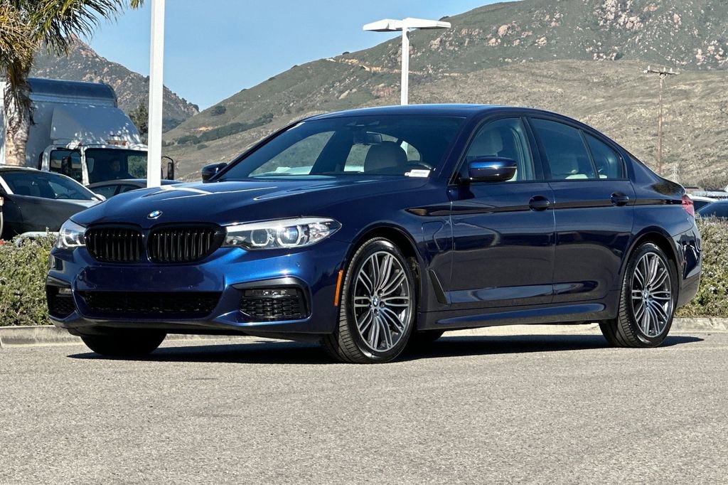 Used 2019 BMW 530e w/ M Sport Package image 7