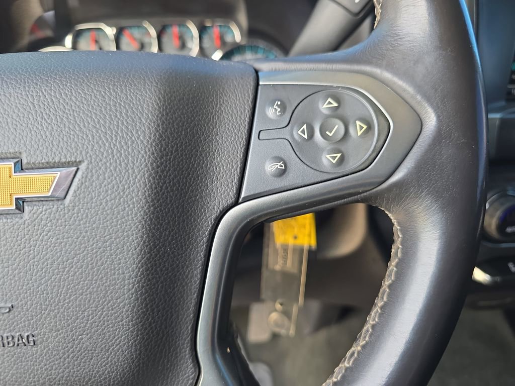 Used 2017 Chevrolet Silverado 1500 LT w/ All Star Edition AWD/4WD image 17