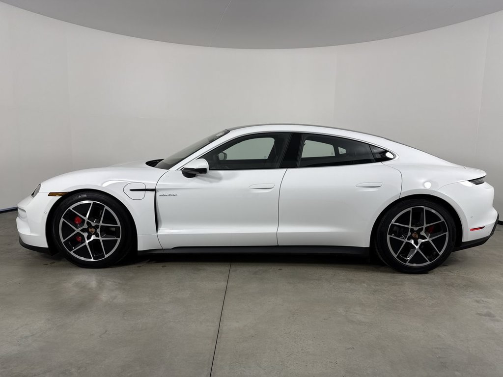 New 2026 Porsche Taycan 4S AWD/4WD image 2