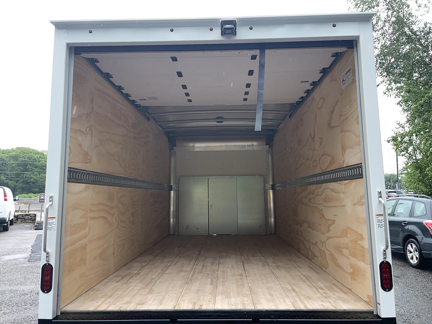 Used 2026 Ford E-350 and Econoline 350 Super Duty w/ Interior Upgrade Package RWD image 6