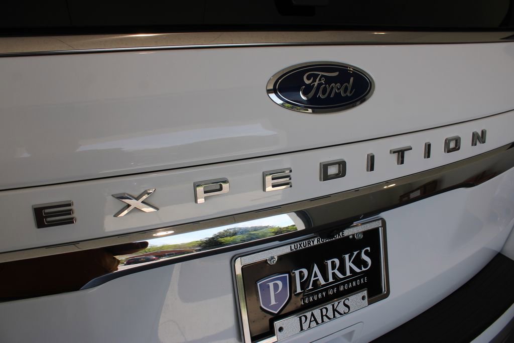 Used 2023 Ford Expedition Limited image 38