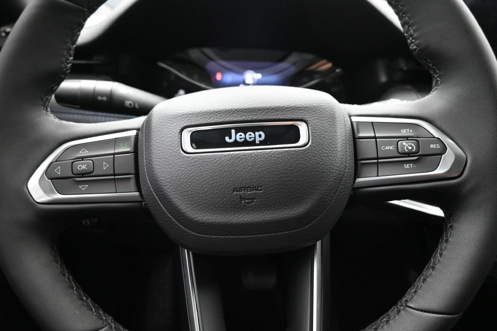 New 2026 Jeep Compass Latitude AWD/4WD image 6