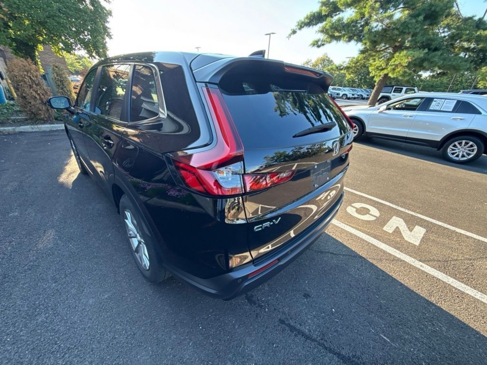 Used 2023 Honda CR-V EX-L image 12