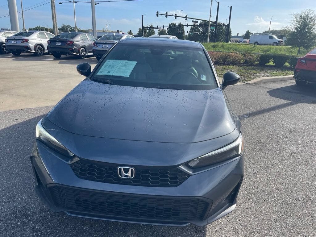 Used 2025 Honda Civic Sport image 2