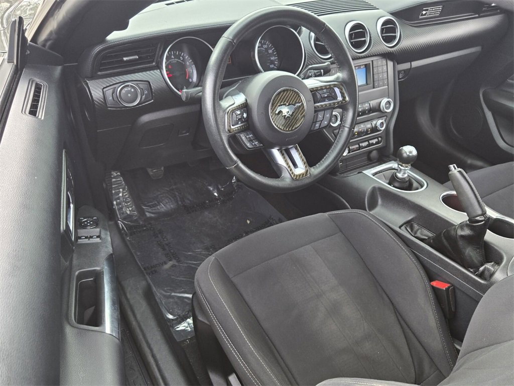 Used 2020 Ford Mustang Coupe image 13