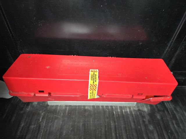 Used 2024 GMC Savana 2500 RWD image 3