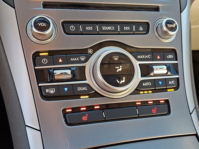 Used 2018 Lincoln MKZ Select w/ Select Plus Package FWD image 16