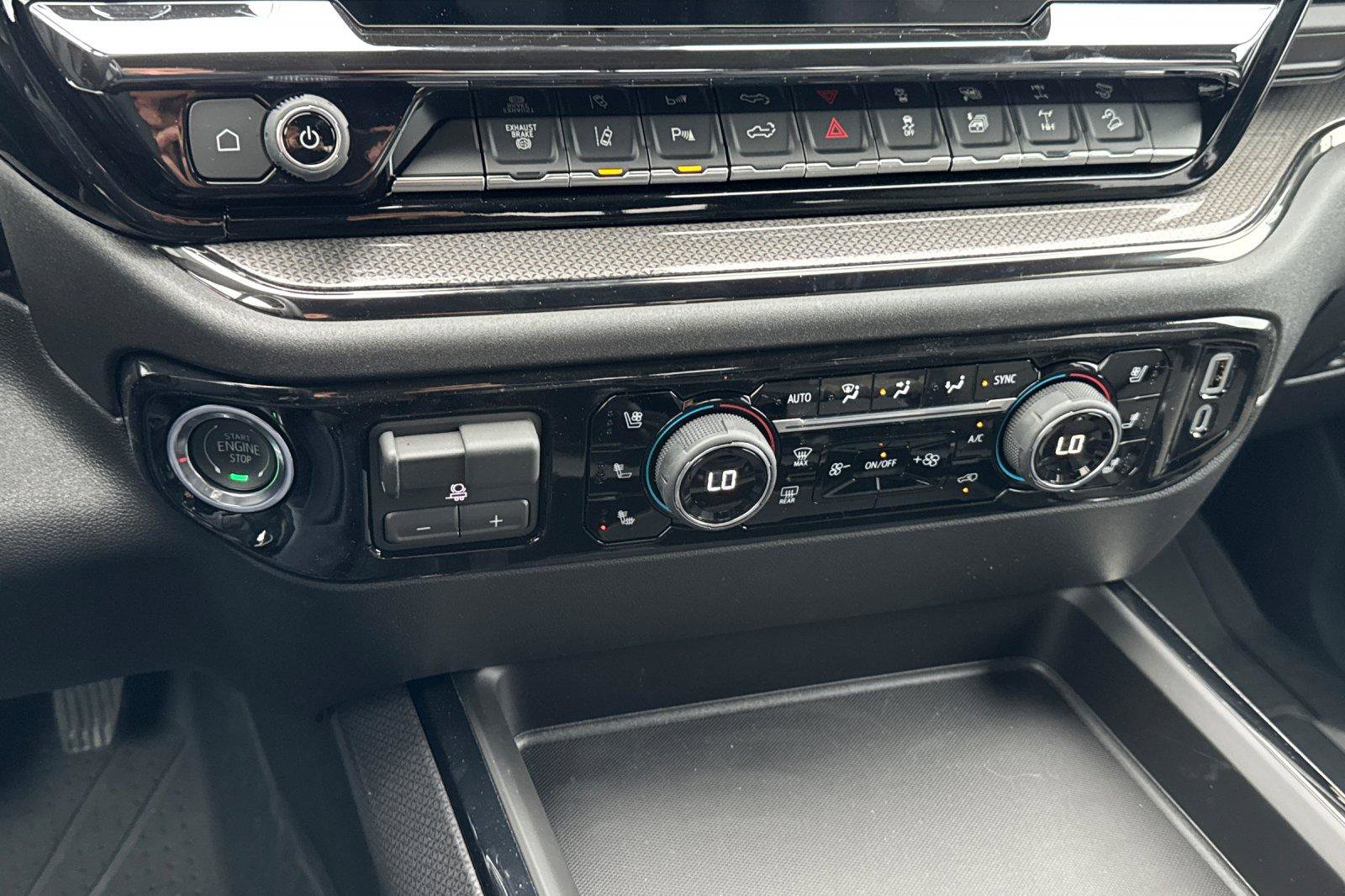 New 2026 Chevrolet Silverado 2500 ZR2 w/ LPO, Dark Essentials Package image 27