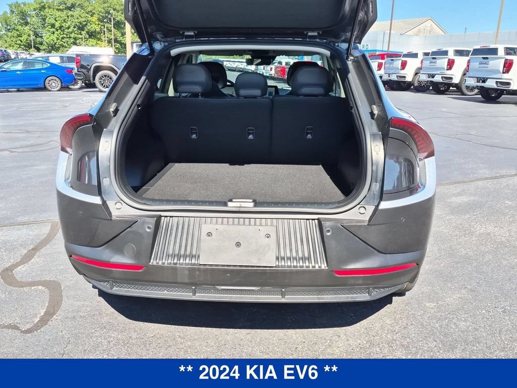 Used 2024 Kia EV6 Light AWD/4WD image 30