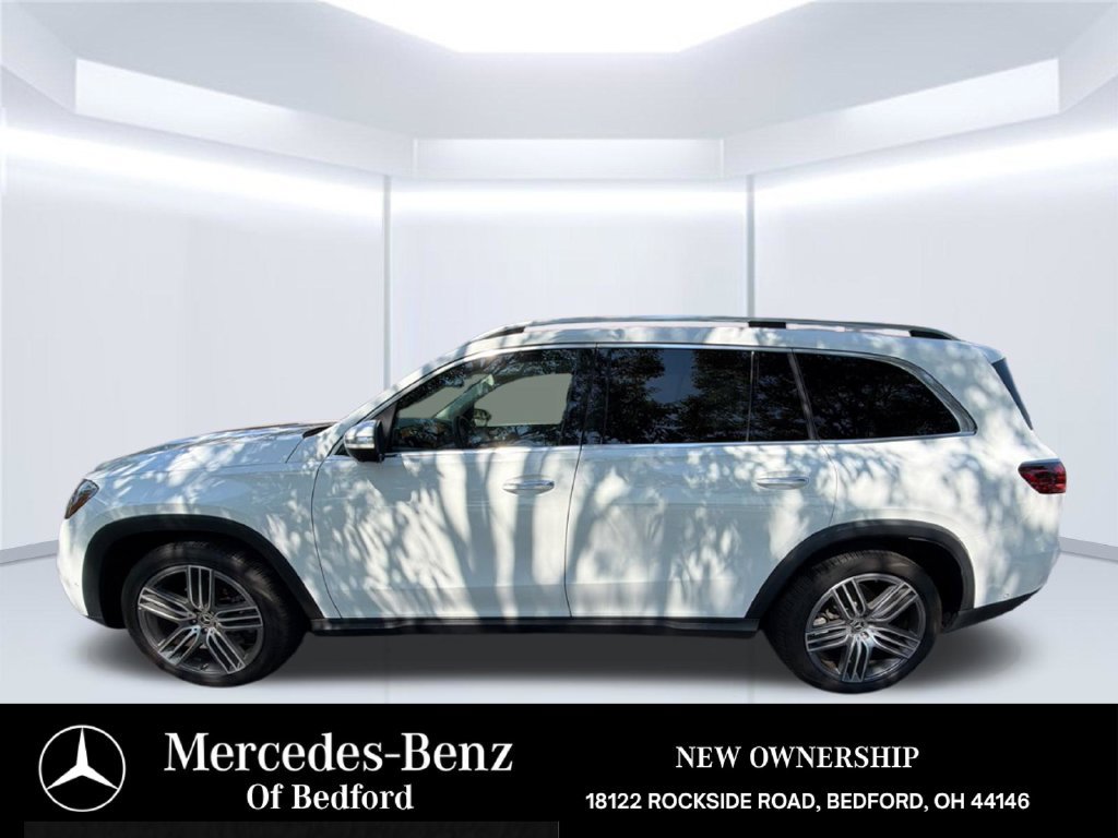 Used 2024 Mercedes-Benz GLS 450 4MATIC image 2
