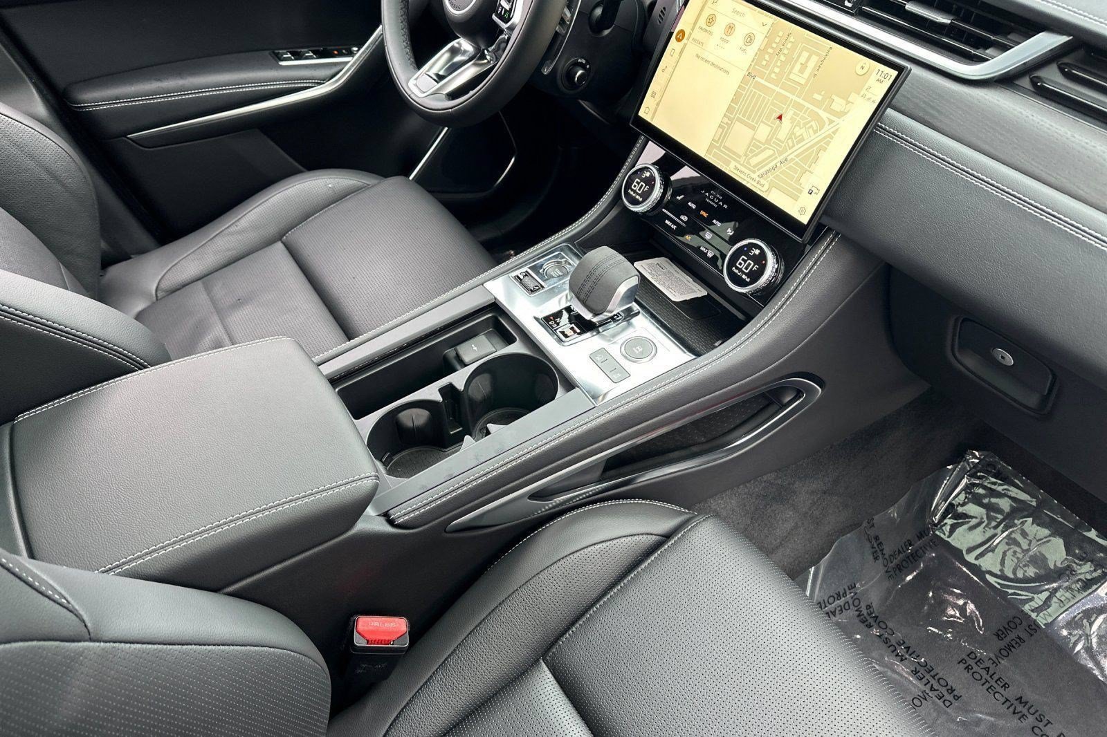 New 2024 Jaguar F-PACE R-Dynamic S AWD/4WD image 26