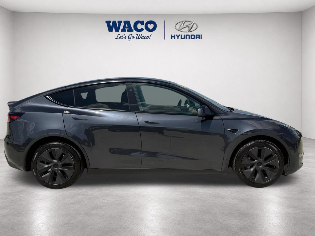 Used 2024 Tesla Model Y Long Range AWD/4WD image 9