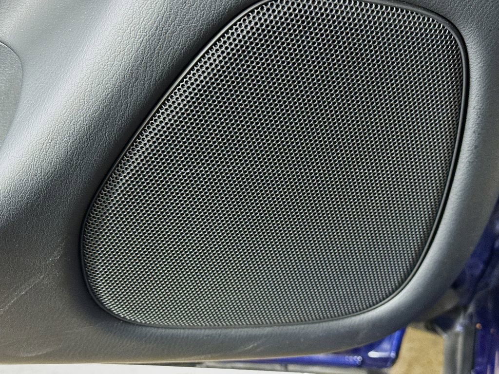 Used 2018 Nissan Pathfinder SV image 21