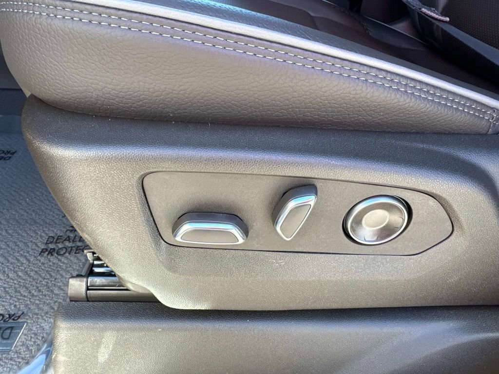 New 2026 GMC Sierra 2500 Denali w/ Denali Reserve Package image 16