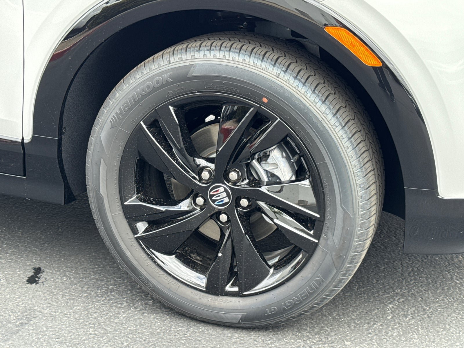 New 2026 Buick Encore GX Sport Touring FWD image 6