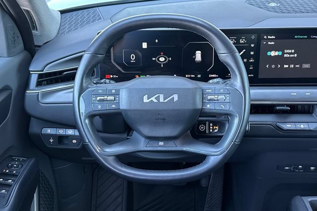 Certified 2024 Kia EV9 Light Long Range RWD image 18
