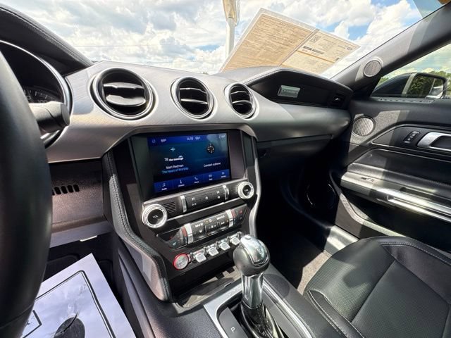 Used 2022 Ford Mustang GT Premium w/ Black Accent Package RWD image 17